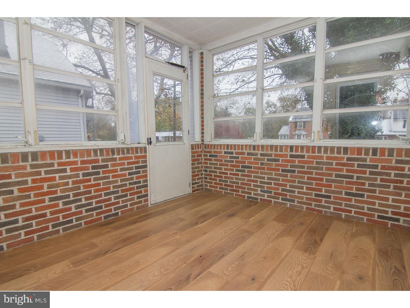 331 Broad Street Carneys Point, NJ 08069 - Photo 3 of 15 Sun Room