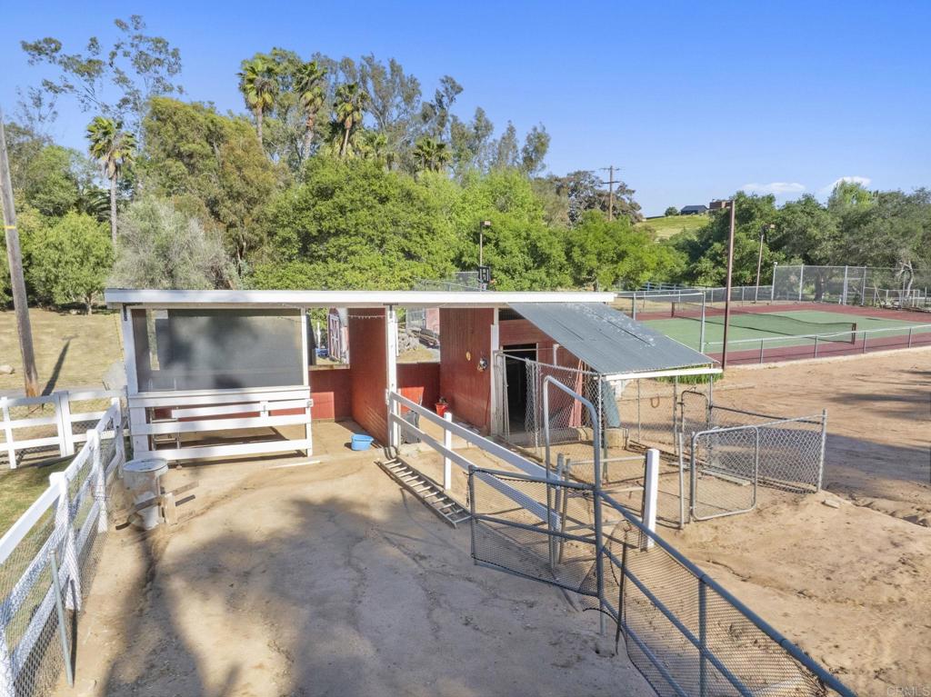 3223 Olive Hill Road Fallbrook, CA 92028 - Photo 6 of 64