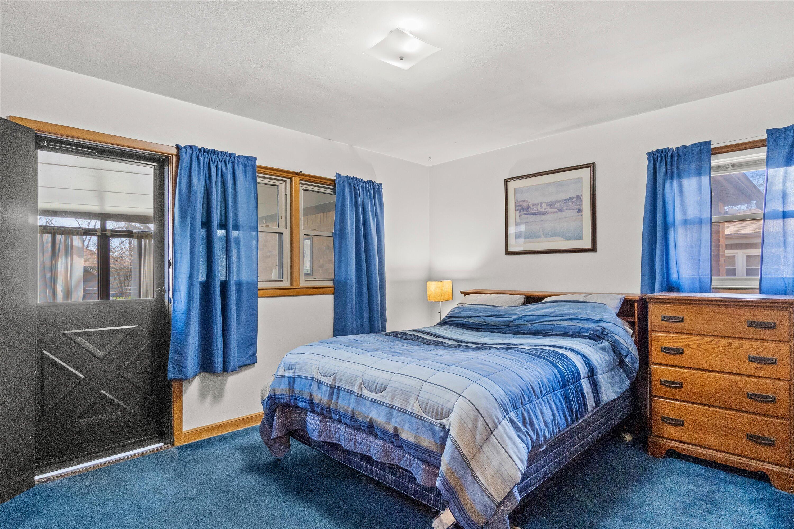 3810 North 86th Street Milwaukee, WI 53222 - Photo 13 of 22 02-DSC06756