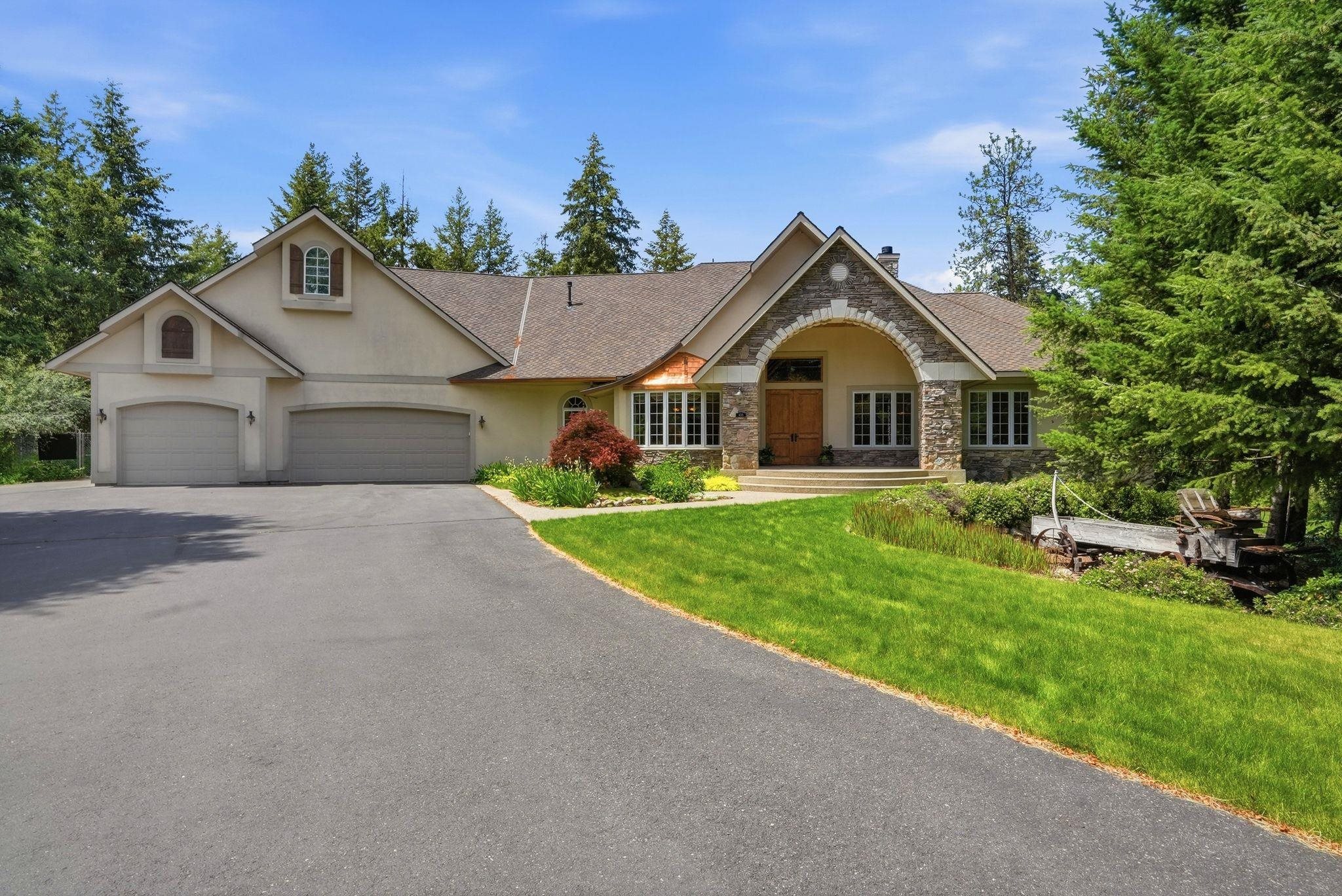 405 West Meadow Ridge Lane Spokane, WA 99208 - Photo 1 of 40