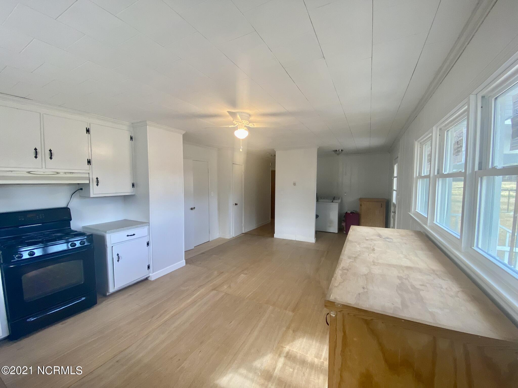 1433 McCaskey Road Williamston, NC 27892 - Photo 12 of 26 IMG_0931