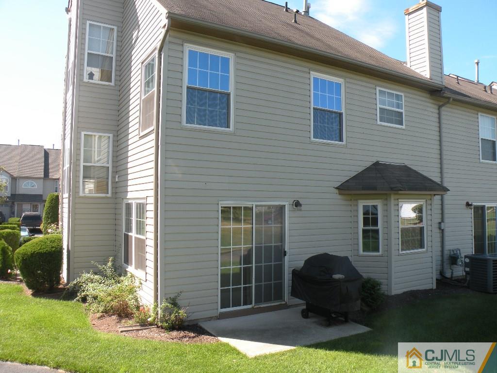 283 Nebula Road Piscataway, NJ 08854 - Photo 5 of 25 Gallery Image 5