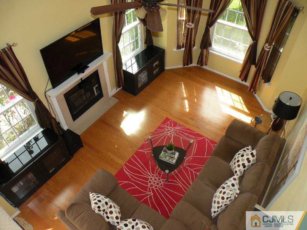 283 Nebula Road Piscataway, NJ 08854 - Photo 8 of 25 Gallery Image 8