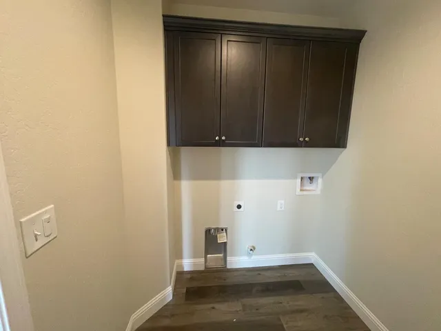 $460,300 | 16171 West Monterey Avenue, Kerman, CA 93630