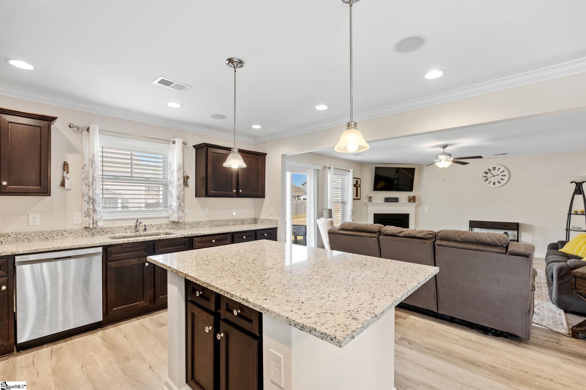 136 Frost Flower Way Fountain Inn, SC 29644 - Photo 7 of 31 Gallery Image 7