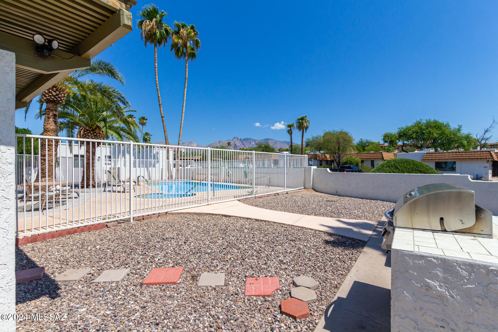 660 East River Road, Unit A Tucson, AZ 85704 - Photo 24 of 30 Gallery Image 24
