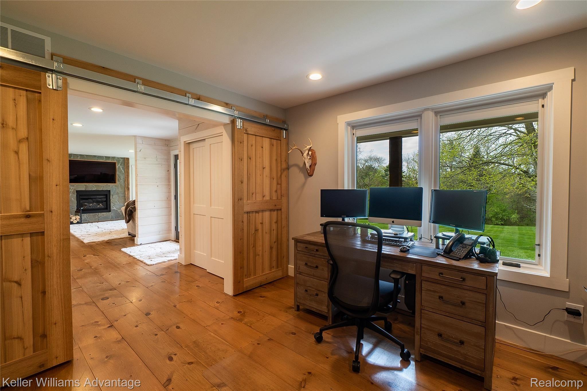 5343 Orion Road Rochester, MI 48306 - Photo 7 of 72 OrionRd_5343_Office 3.jpg