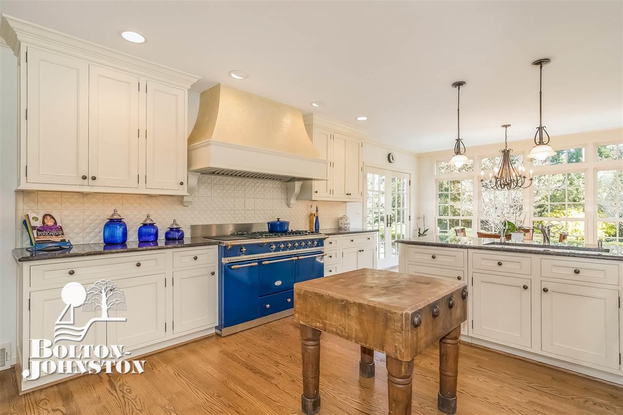 110 Touraine Road Grosse Pointe Farms, MI 48236 - Photo 16 of 68