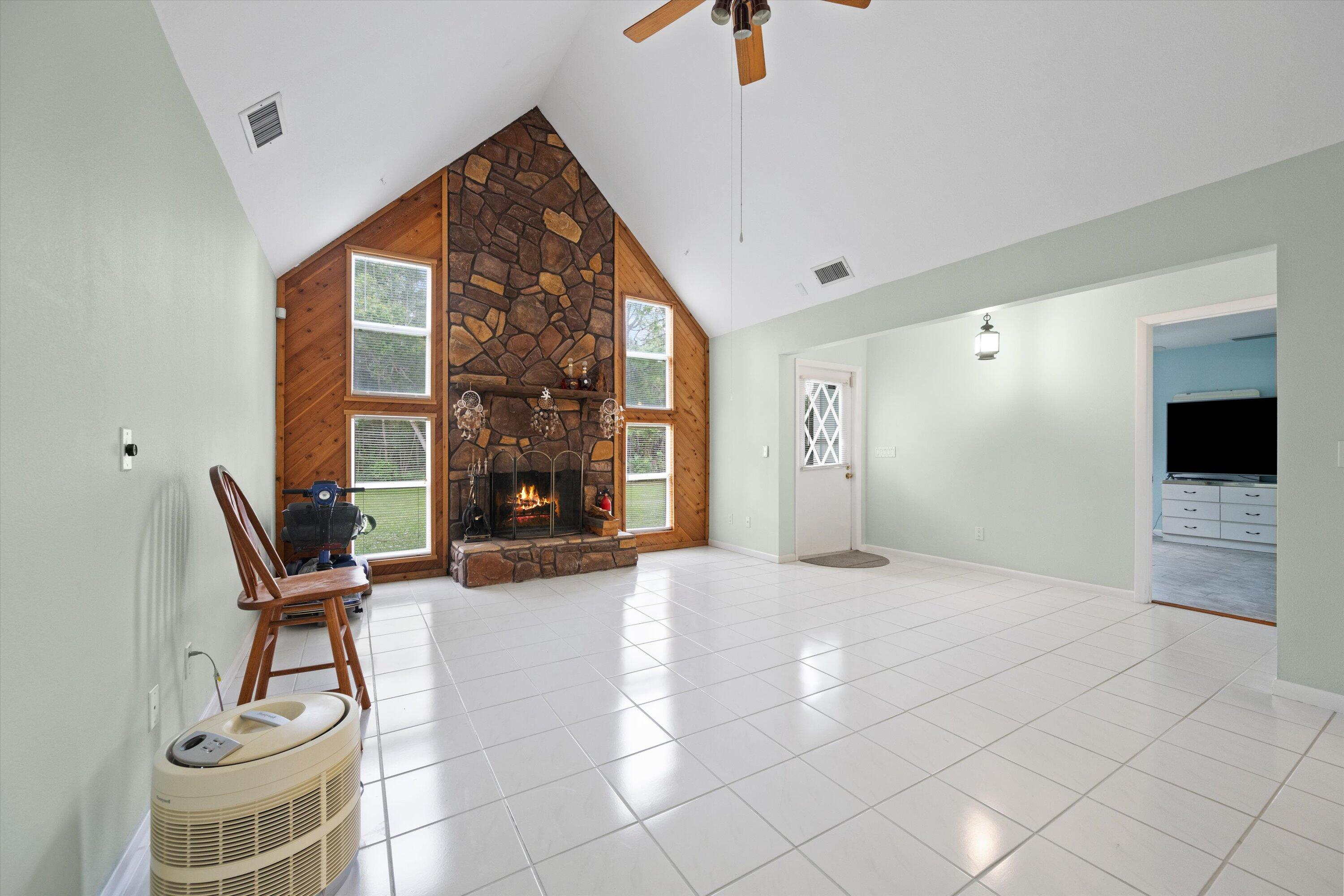 1950 Southwest Hackman Terrace Stuart, FL 34997 - Photo 13 of 51 14-DSC_8090