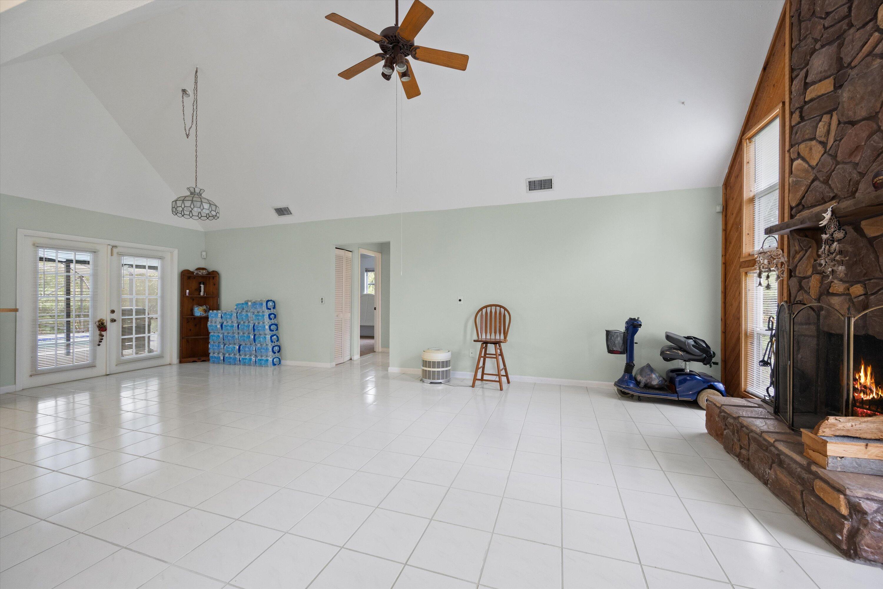 1950 Southwest Hackman Terrace Stuart, FL 34997 - Photo 8 of 51 09-DSC_8099