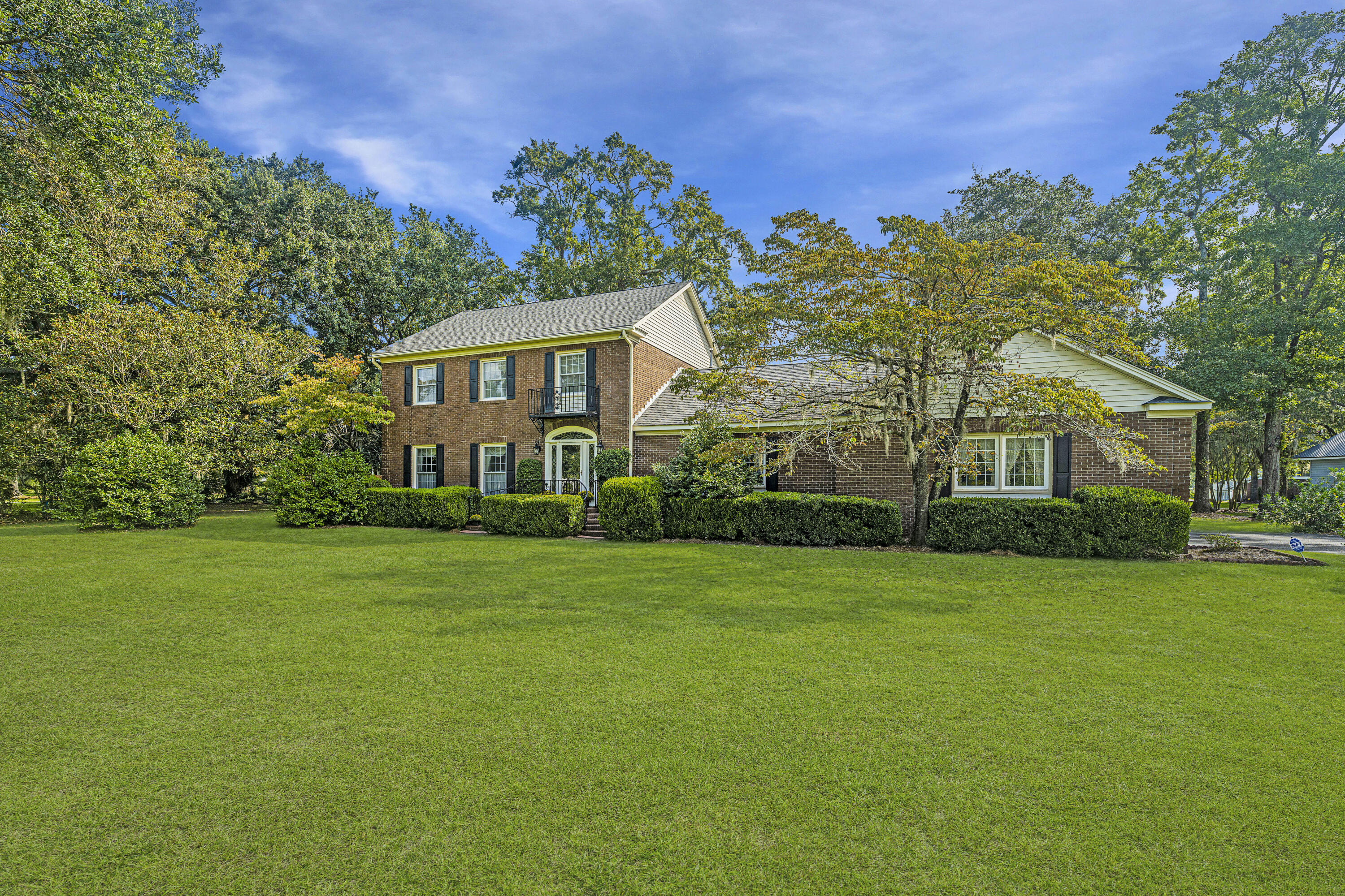 1912 Pinopolis Road Pinopolis, SC 29469 - Photo 5 of 36 1912PinopolisRd05