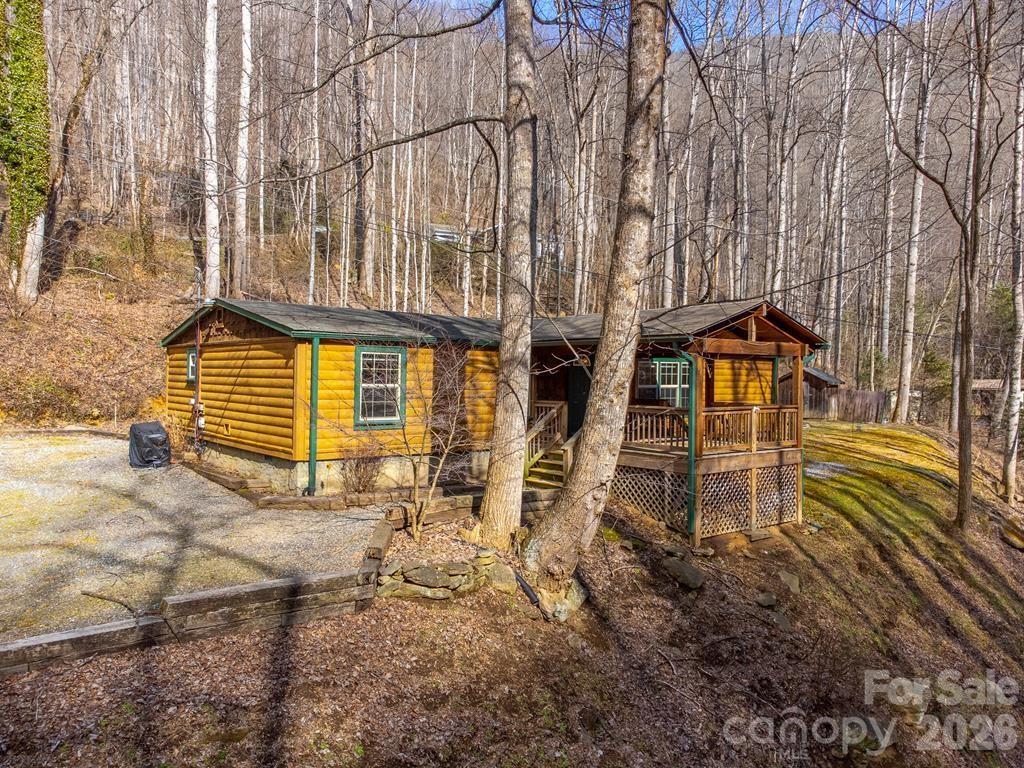 1668 Buff Creek Road Sylva, NC 28779 - Photo 3 of 42