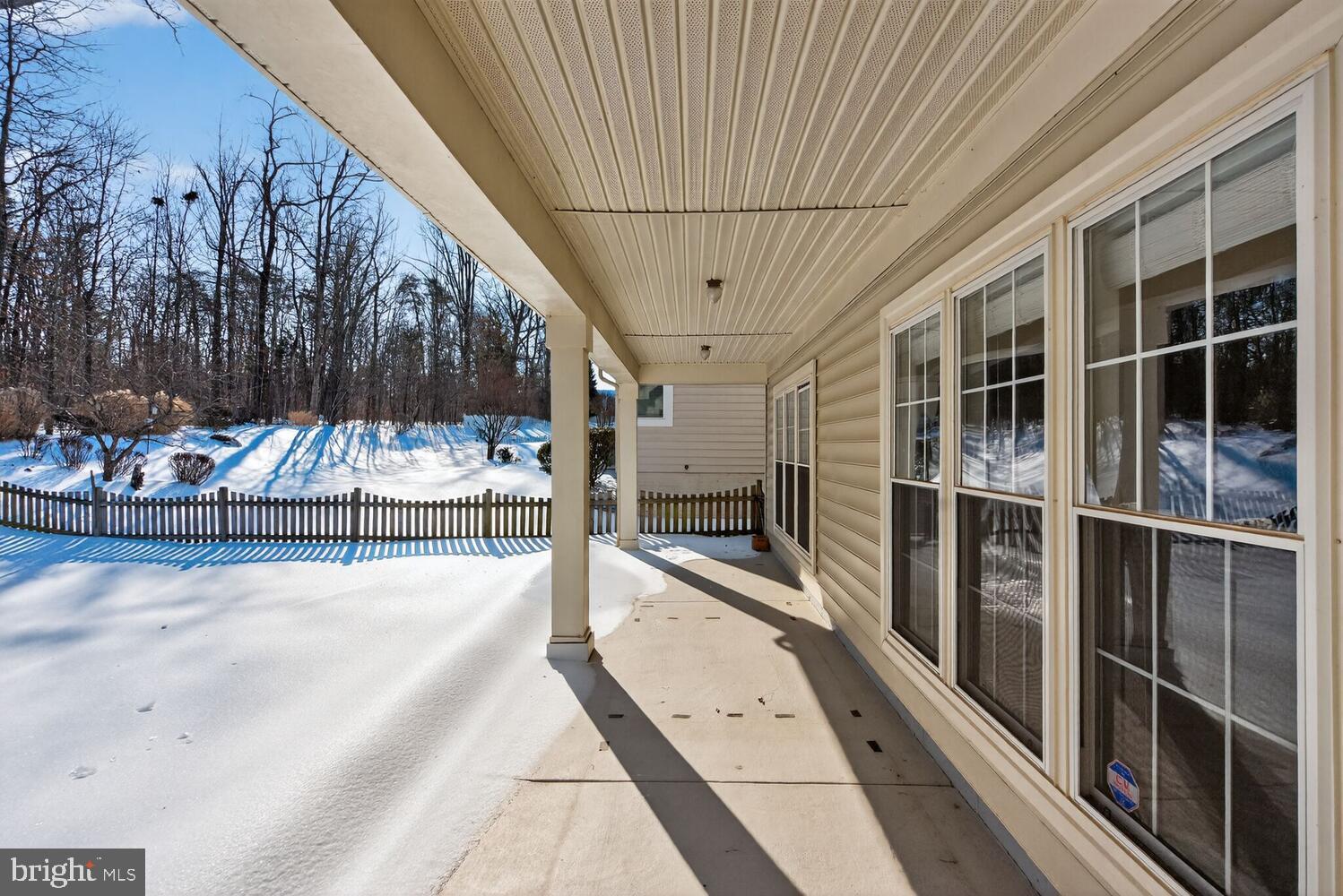 6767 Derby Run Way Gainesville, VA 20155 - Photo 19 of 37 a view of a balcony