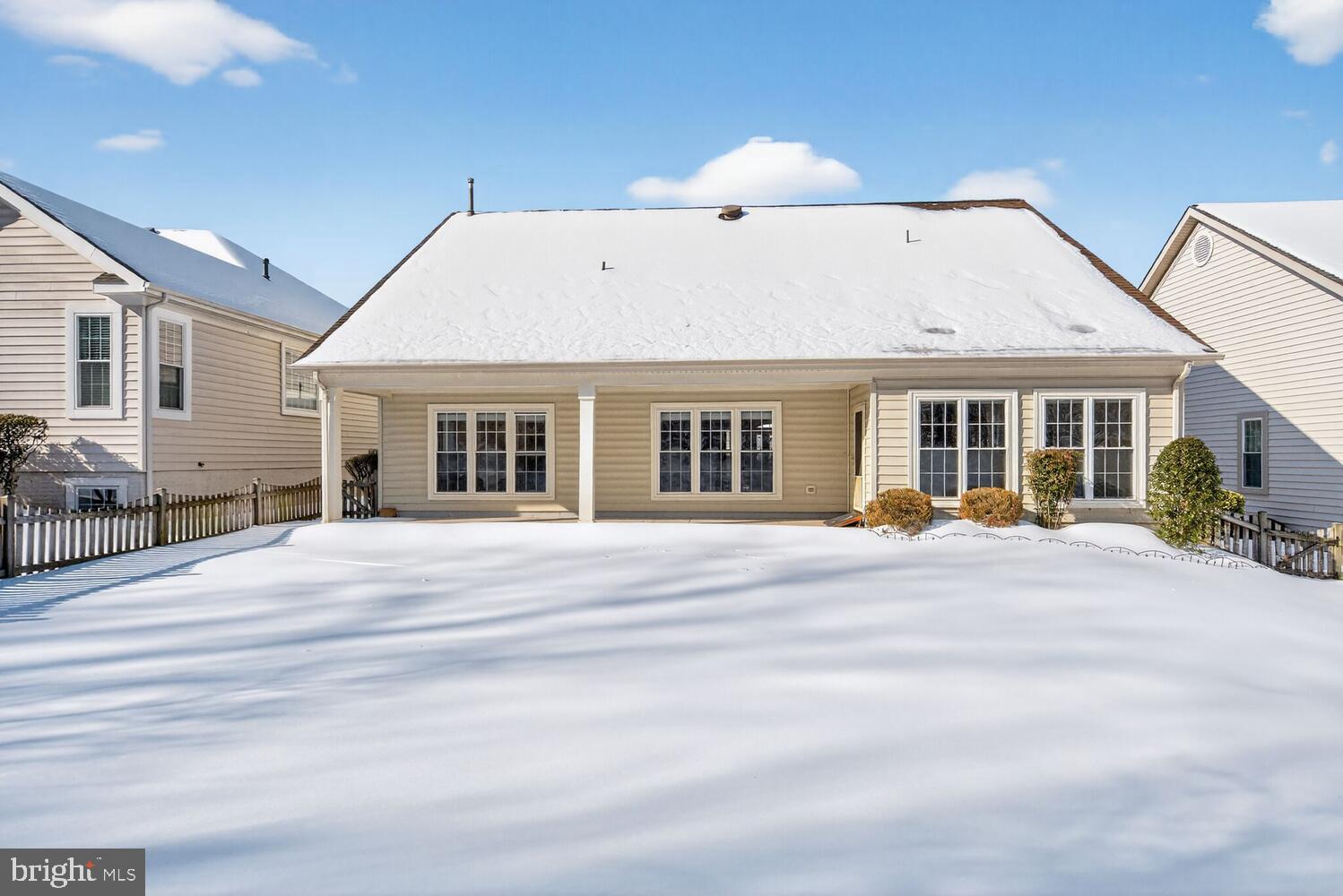 6767 Derby Run Way Gainesville, VA 20155 - Photo 34 of 37 a view of a house with a patio