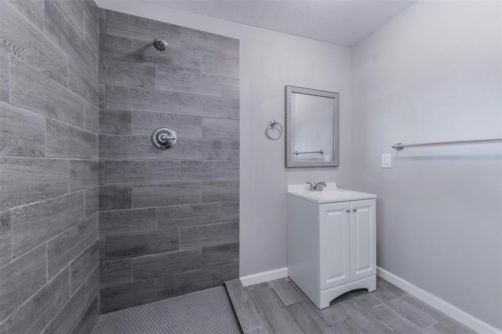 4613 Reed Street Fort Worth, TX 76119 - Photo 13 of 23