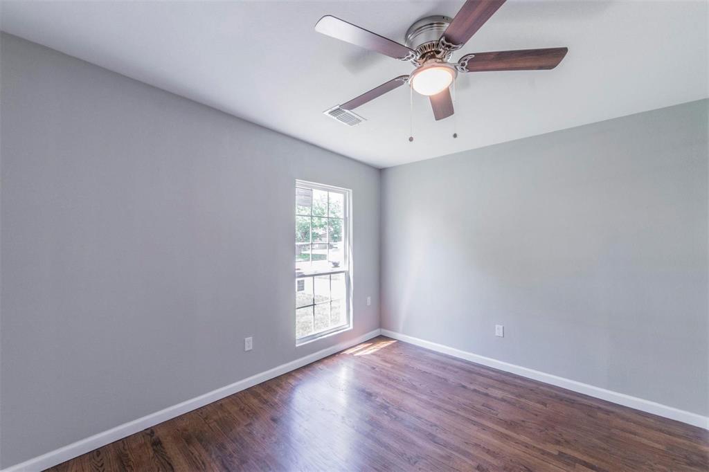 4613 Reed Street Fort Worth, TX 76119 - Photo 2 of 23