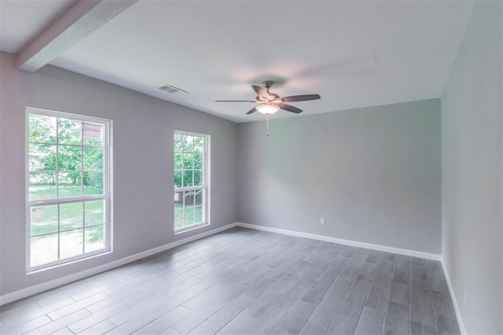 4613 Reed Street Fort Worth, TX 76119 - Photo 6 of 23