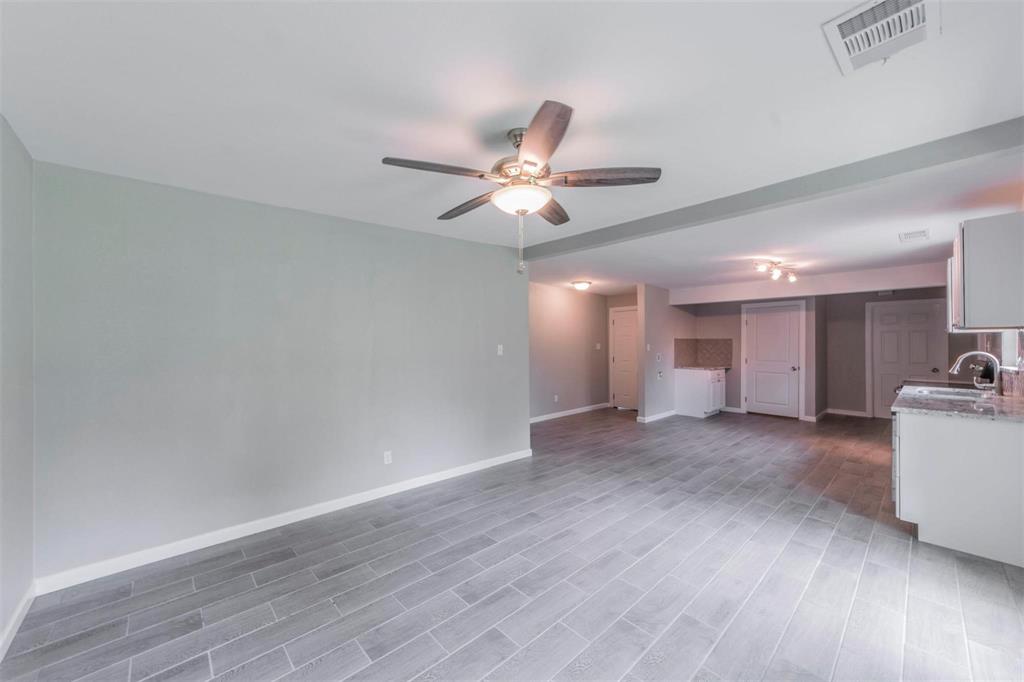 4613 Reed Street Fort Worth, TX 76119 - Photo 9 of 23