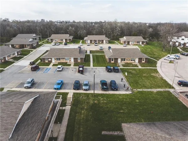 $2,700,000 | 515 East 7th Street, Maryville, MO 64468