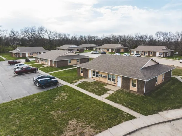 $2,700,000 | 515 East 7th Street, Maryville, MO 64468