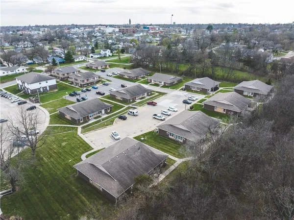 $2,700,000 | 515 East 7th Street, Maryville, MO 64468