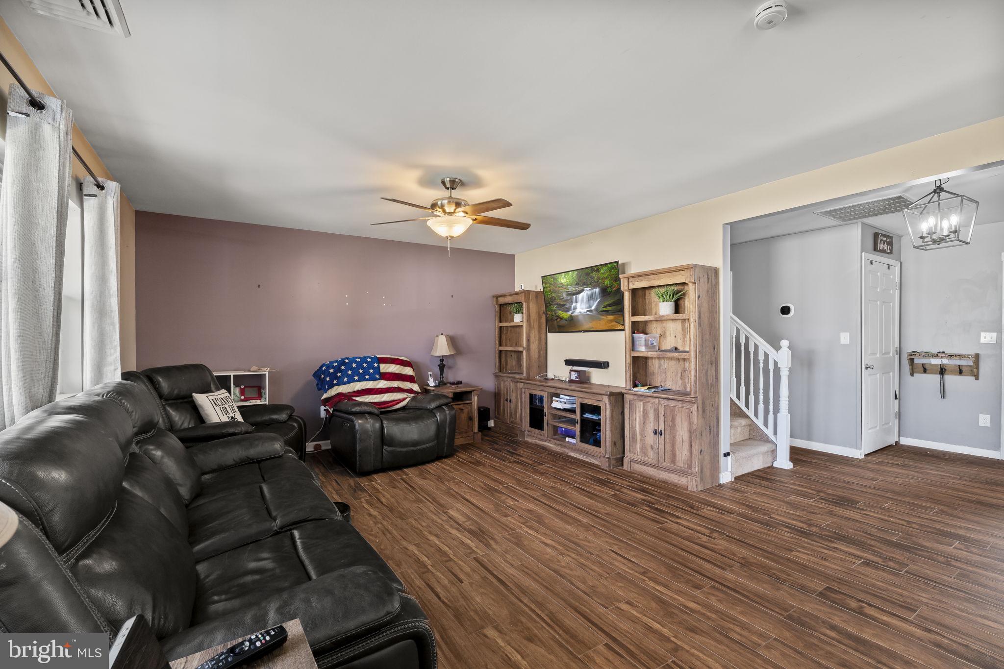48 Fruitree Road Levittown, PA 19056 - Photo 8 of 41 Gallery Image 8