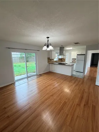 $2,200 | 661 Murphy Road, Winter Springs, FL 32708