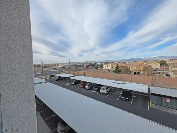$205,000 | 4437 Dover Straight Street, Unit 302, Las Vegas, NV 89115