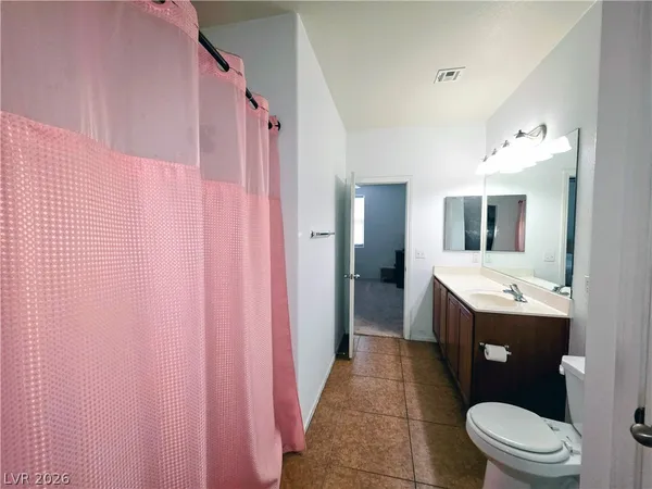 $205,000 | 4437 Dover Straight Street, Unit 302, Las Vegas, NV 89115
