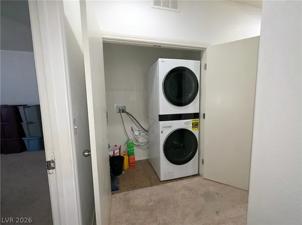 $205,000 | 4437 Dover Straight Street, Unit 302, Las Vegas, NV 89115