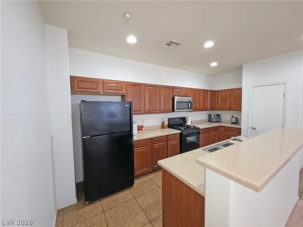 $205,000 | 4437 Dover Straight Street, Unit 302, Las Vegas, NV 89115