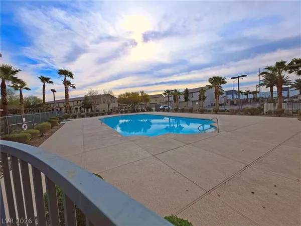 $205,000 | 4437 Dover Straight Street, Unit 302, Las Vegas, NV 89115