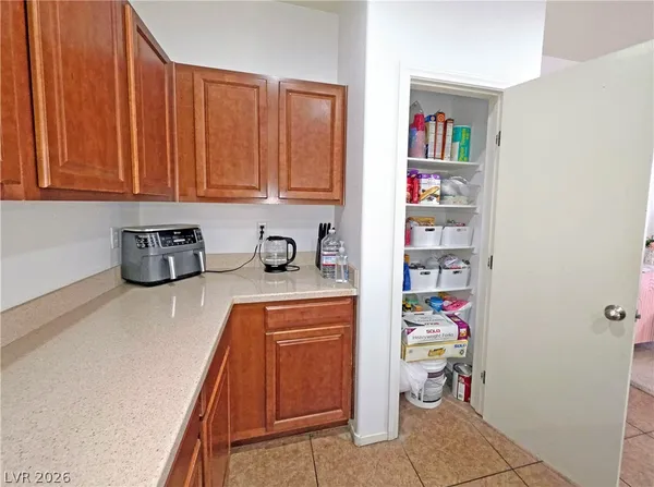 $205,000 | 4437 Dover Straight Street, Unit 302, Las Vegas, NV 89115
