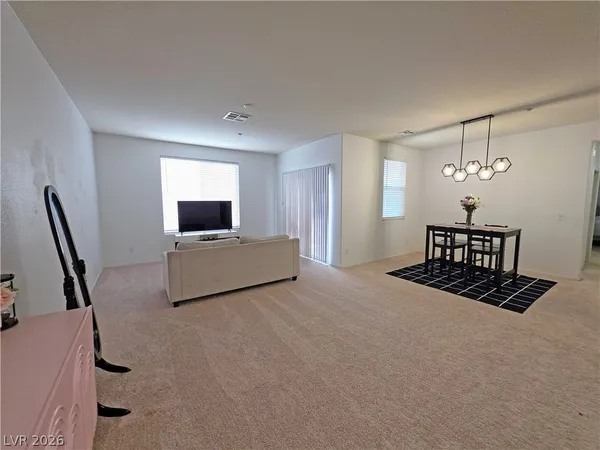 $205,000 | 4437 Dover Straight Street, Unit 302, Las Vegas, NV 89115