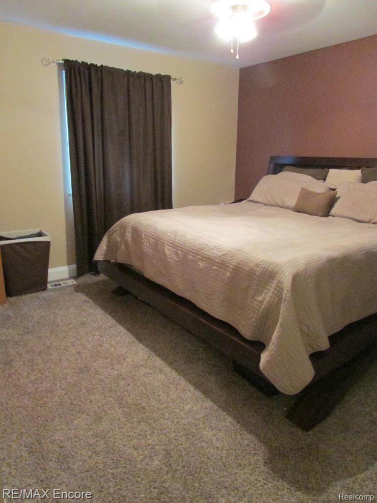 615 South Baldwin Road Oxford, MI 48371 - Photo 36 of 67 IMG_0005.jpg