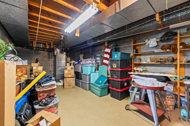 a storage room with washer and dryer