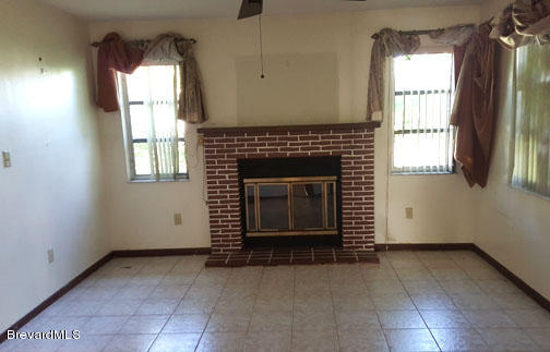 1336 Cromey Road Northeast Palm Bay, FL 32905 - Photo 10 of 25 Family Room
