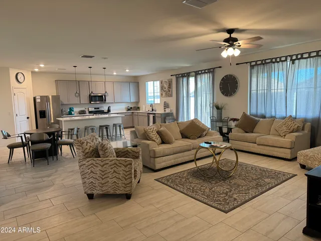 $4,995 | 11445 West Edgemont Avenue, Avondale, AZ 85392