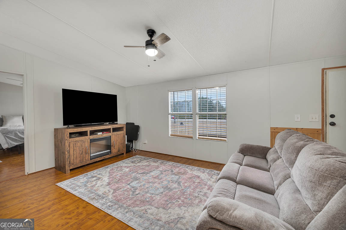 1093 Timber Landing Road Brunswick, GA 31523 - Photo 6 of 12