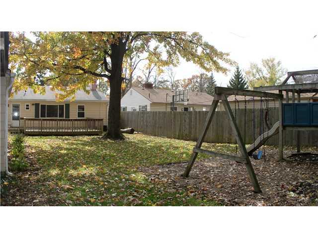 2750 Wildwood Road Columbus, OH 43231 - Photo 3 of 20 Gallery Image 3