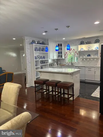 $999,900 | 20150 Dairy Lane, Sterling, VA 20165