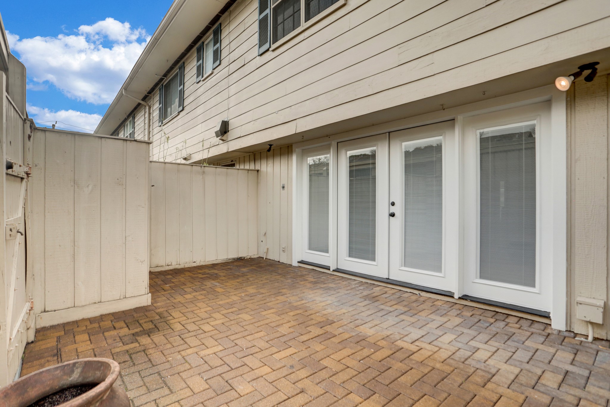 6403 Burgoyne Road, Unit 7 Houston, TX 77057 - Photo 31 of 34