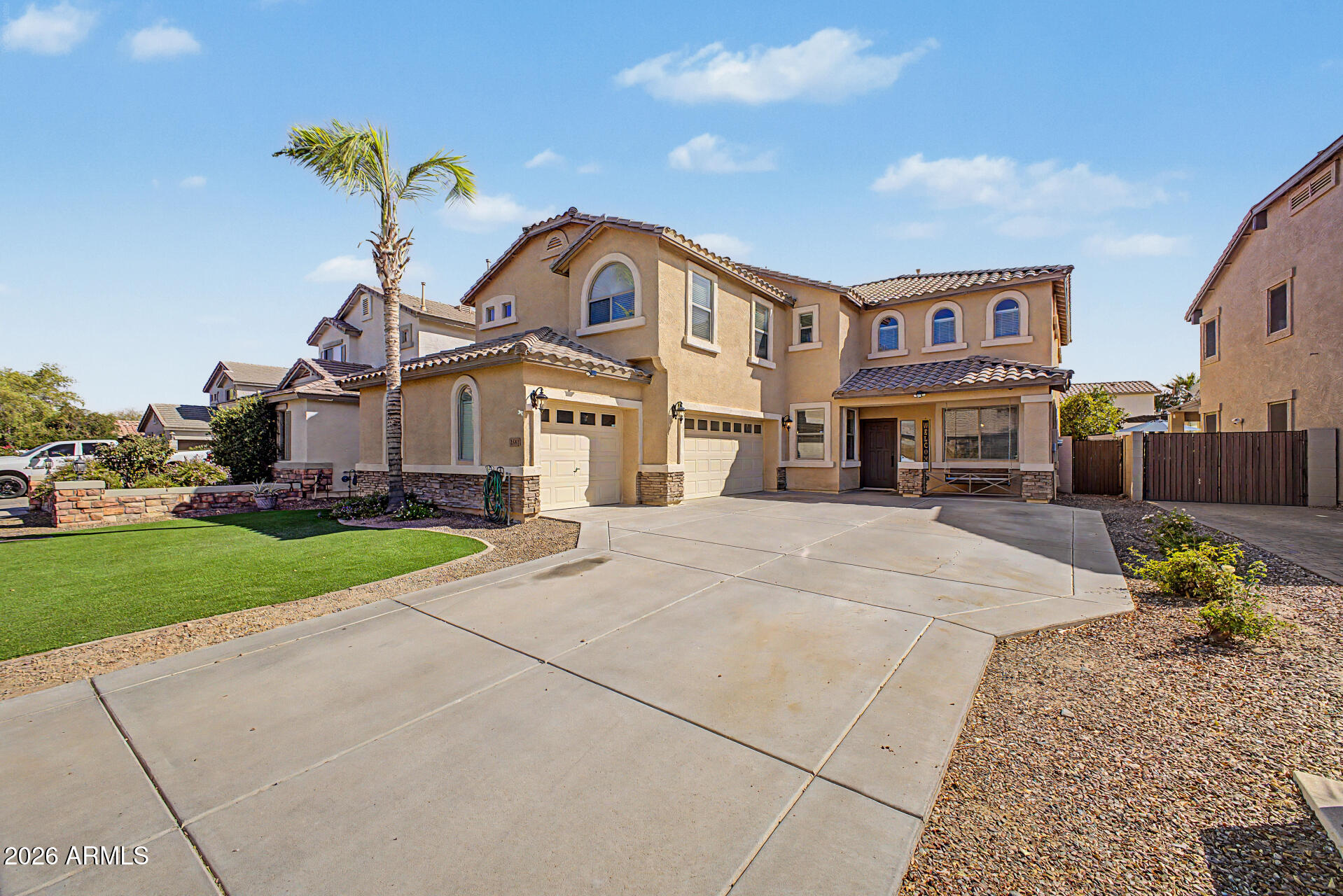 2541 East Ridge Creek Road Phoenix, AZ 85024 - Photo 1 of 43
