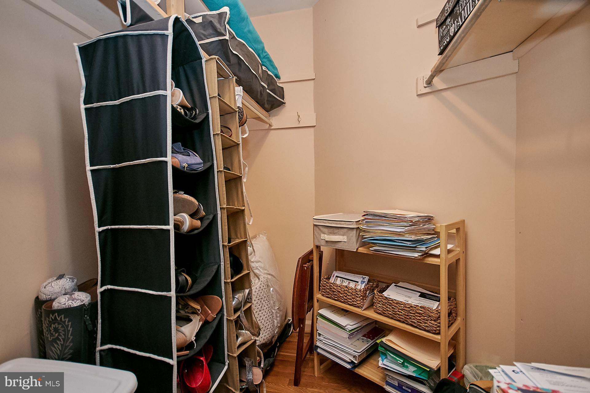 5959 Queenston Street Springfield, VA 22152 - Photo 23 of 30 Large walk-in closet