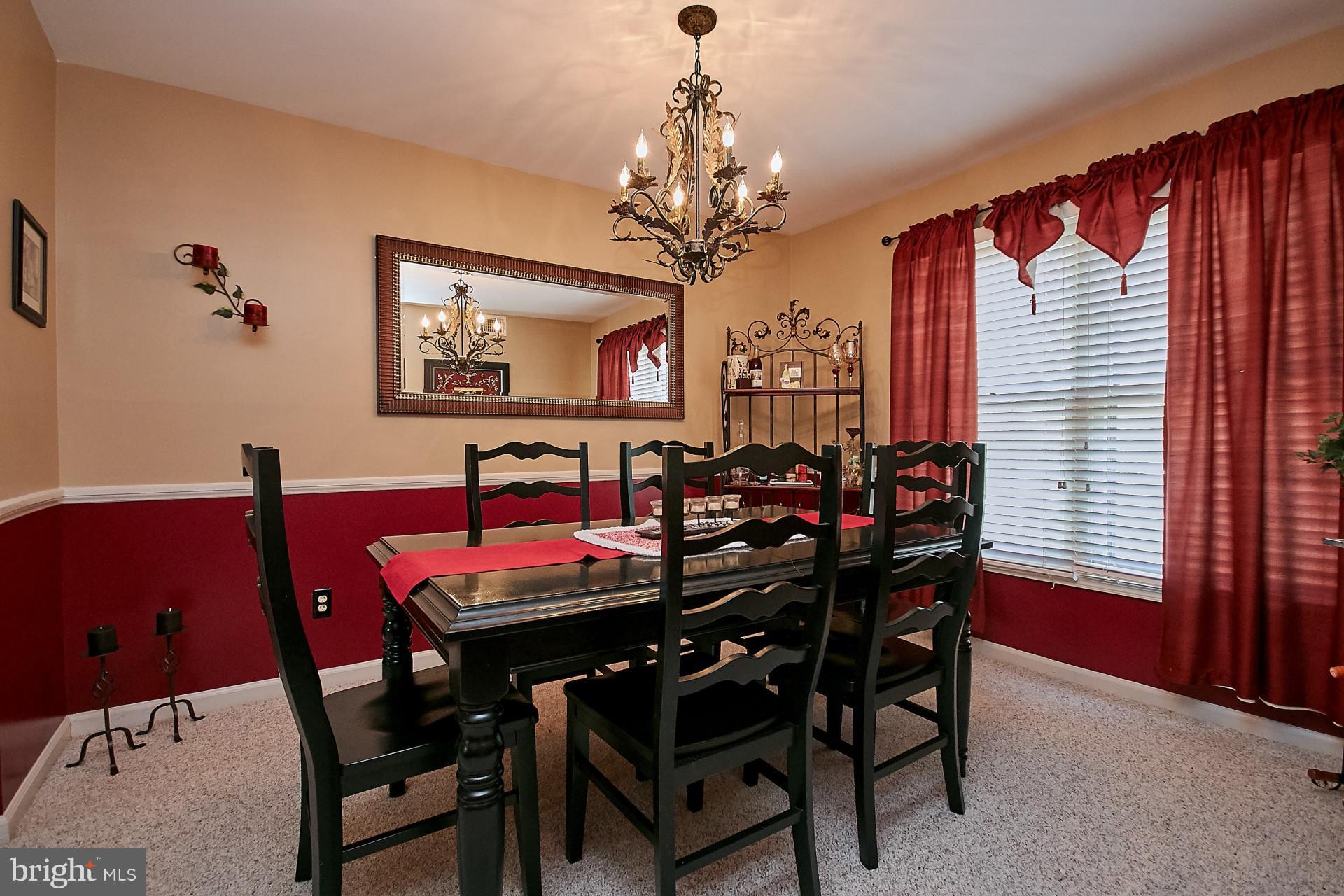 5959 Queenston Street Springfield, VA 22152 - Photo 9 of 30 Upgraded lighting