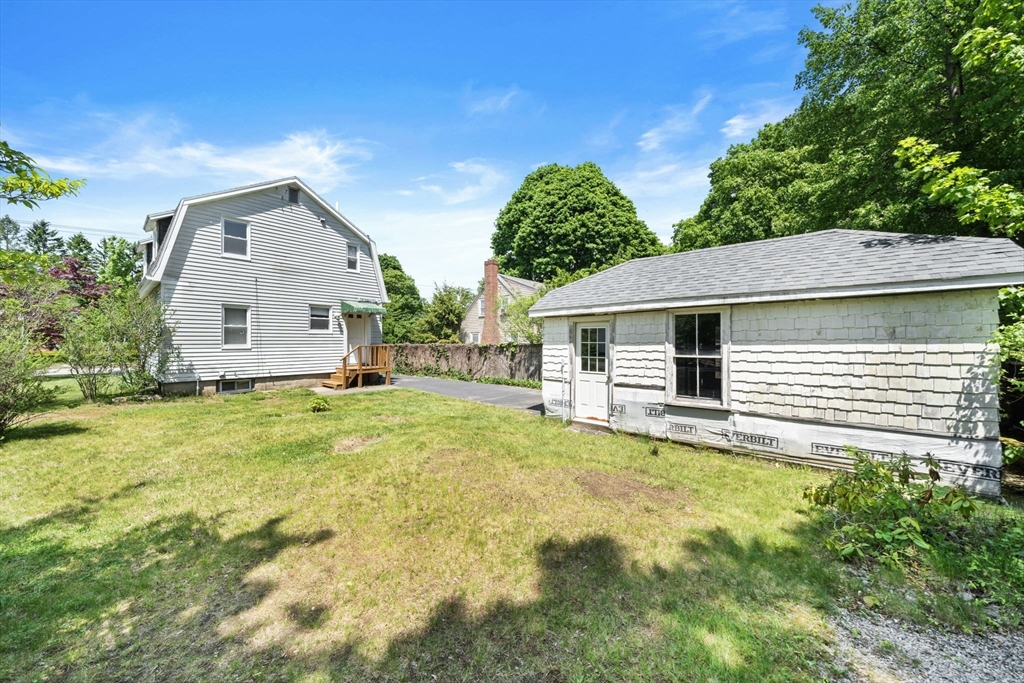 201 Dodge Street Beverly, MA 01915 - Photo 23 of 28