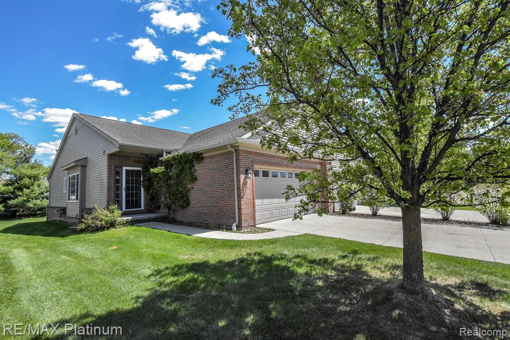 807 Chelsea Ridge Court Howell, MI 48843 - Photo 1 of 32