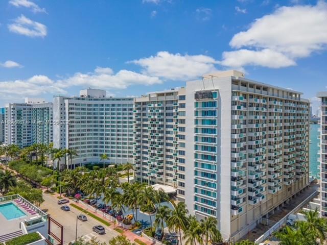 1200 West Avenue, Unit 914 Miami Beach, FL 33139 - Photo 2 of 38 a view of a city