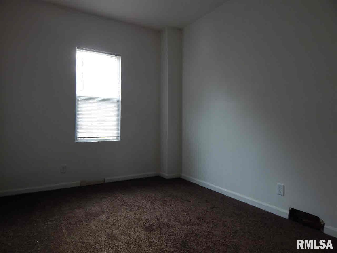 3007 Indian Road Davenport, IA 52802 - Photo 9 of 9 Gallery Image 9