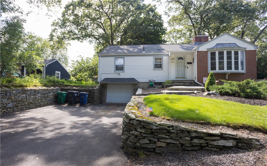 245 Lansdowne Road Warwick, RI 02888 - Photo 2 of 34 Gallery Image 2
